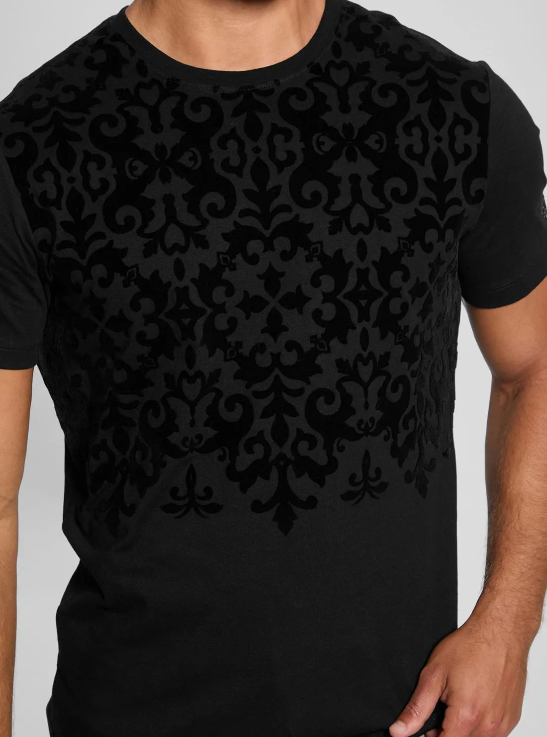 Black Flock T-Shirt Guess