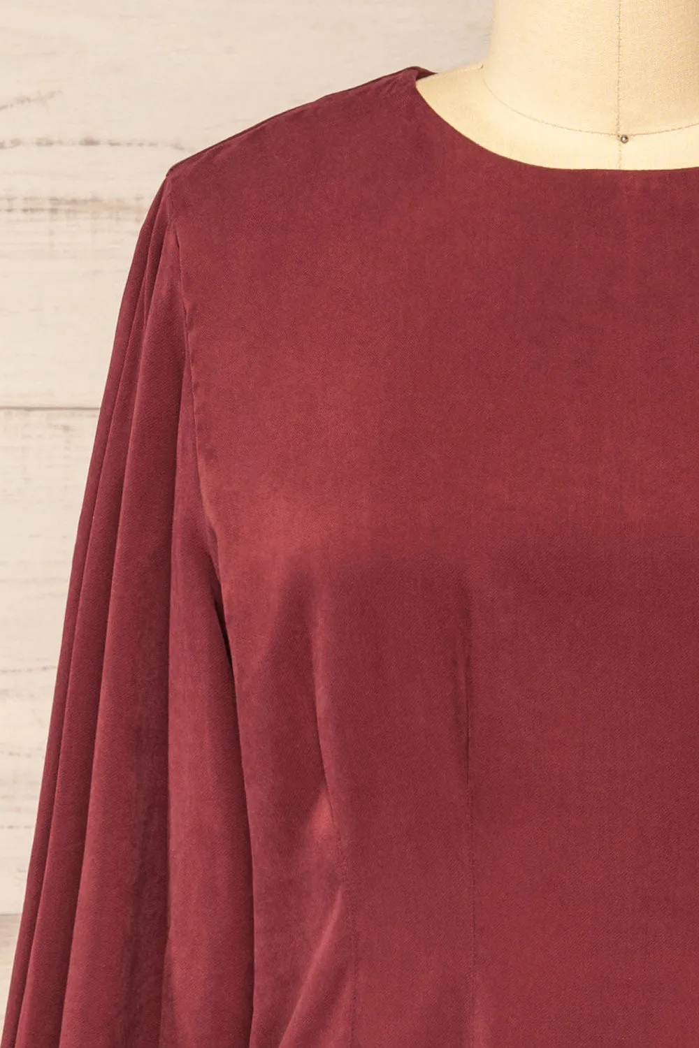 Bohrin Burgundy | Long-Sleeved Short Dress