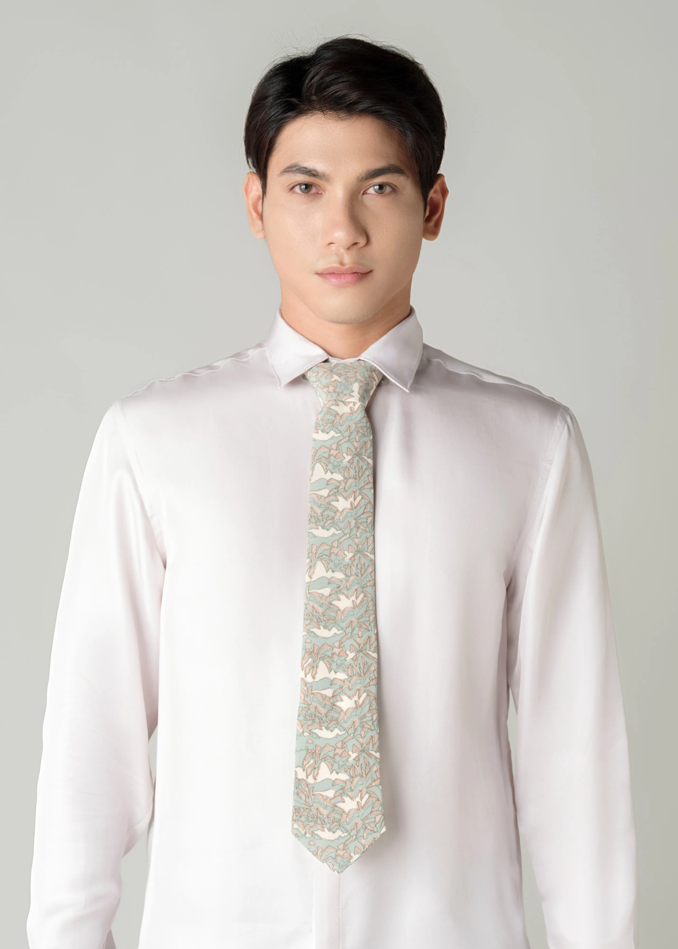 CLASSIC TIE - DUSTY CAI Metiseko