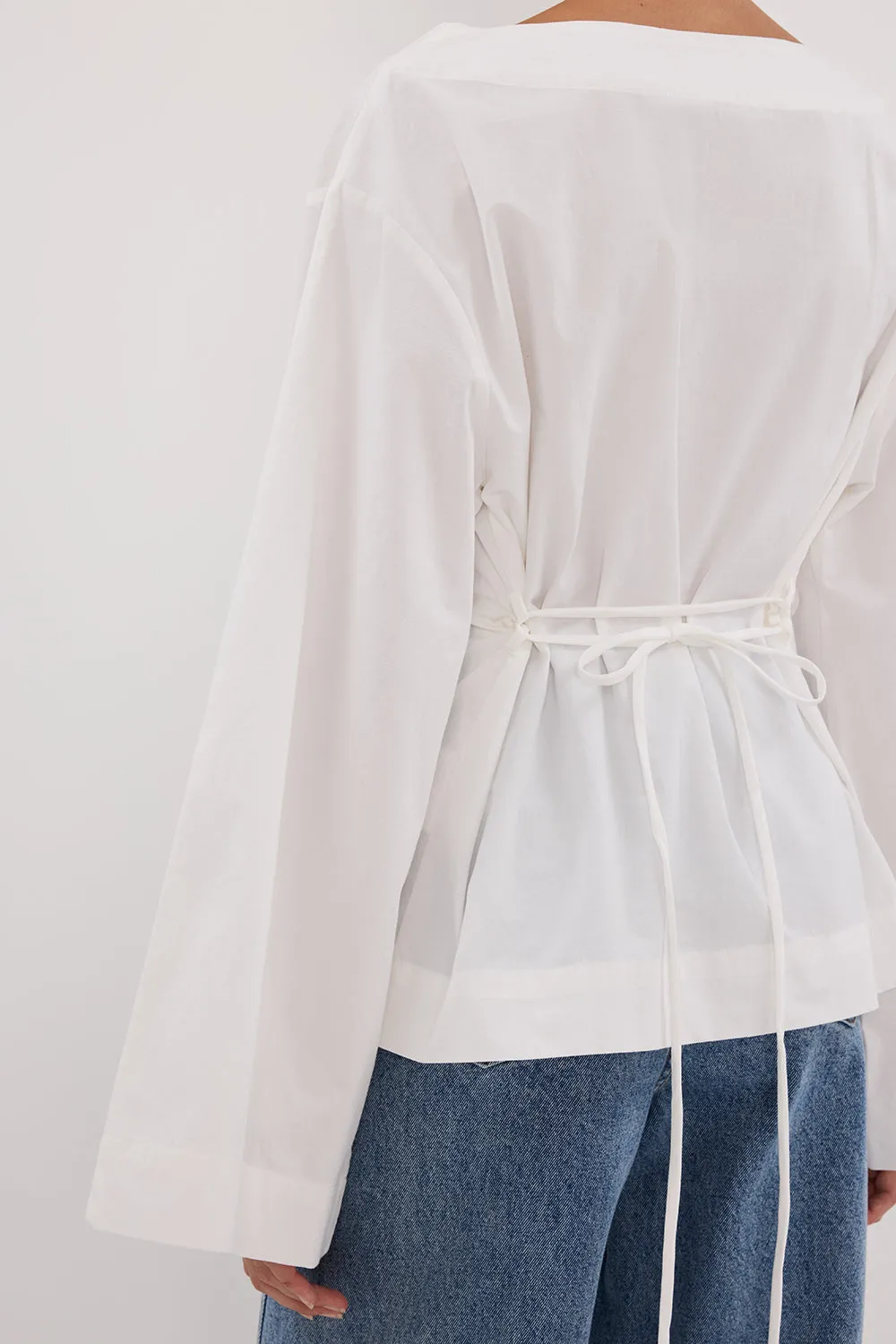 Dissh IVY WHITE LONG SLEEVE TOP