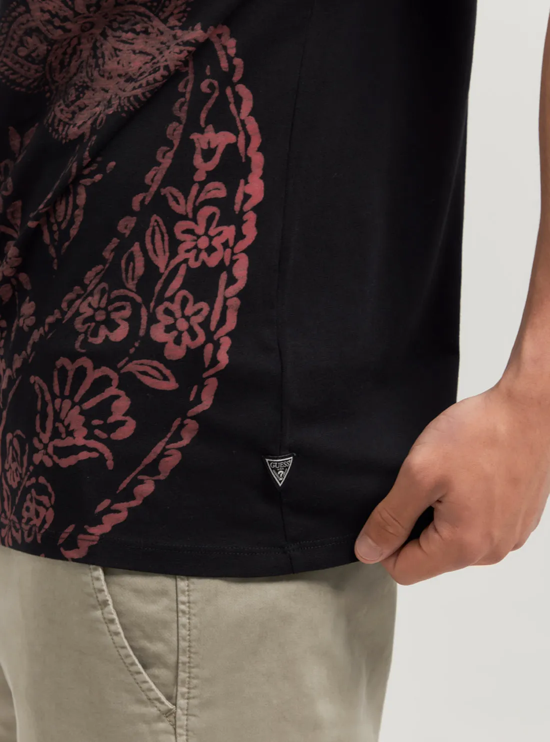 Eco Black Faded Paisley T-Shirt Guess