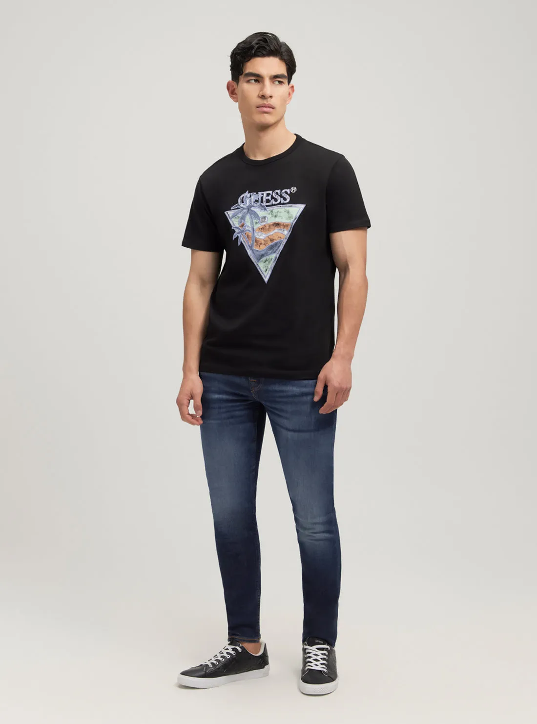 Eco Black Summer Triangle T-Shirt Guess
