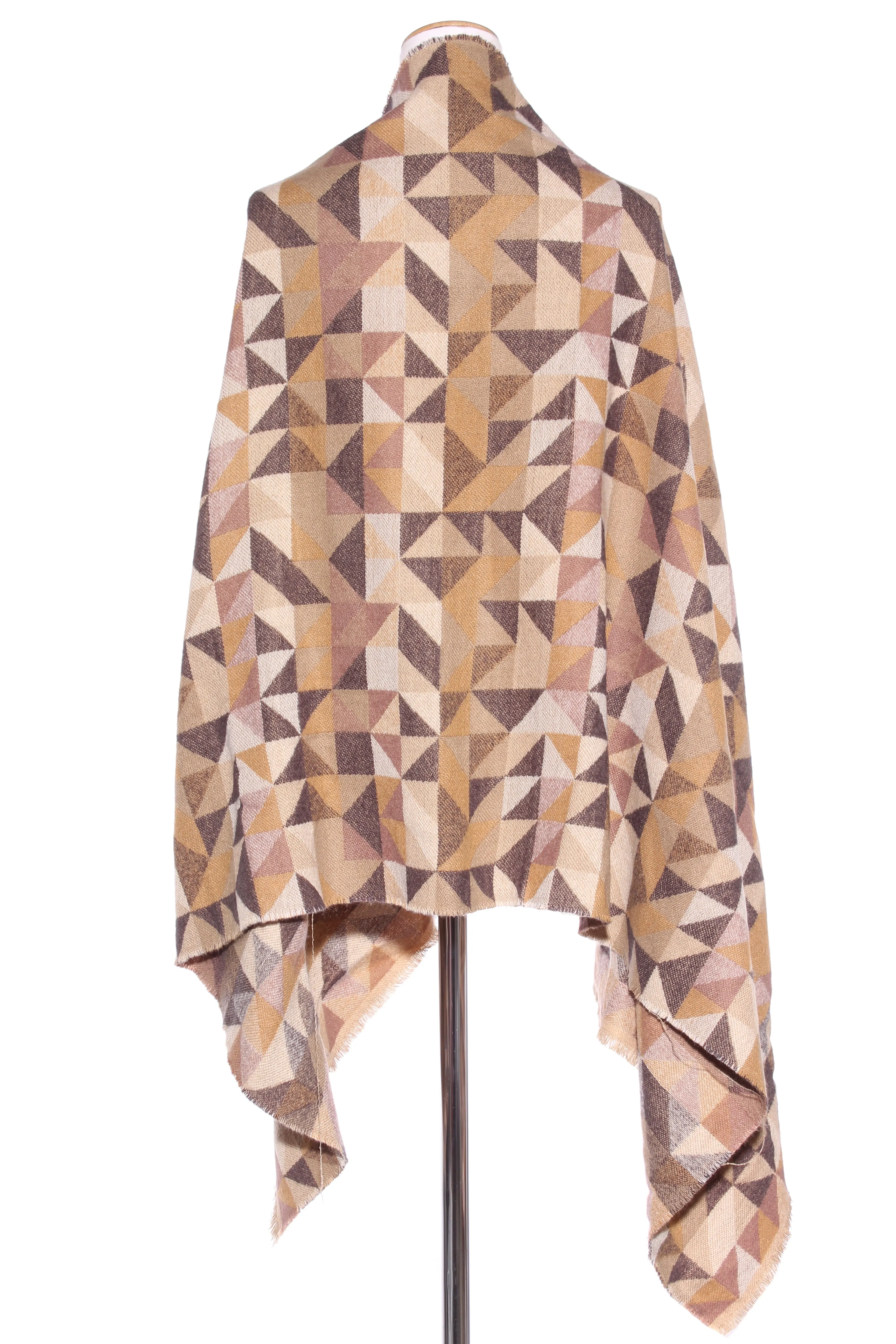 GLASSONS - Geo print blanket scarf/wrap!