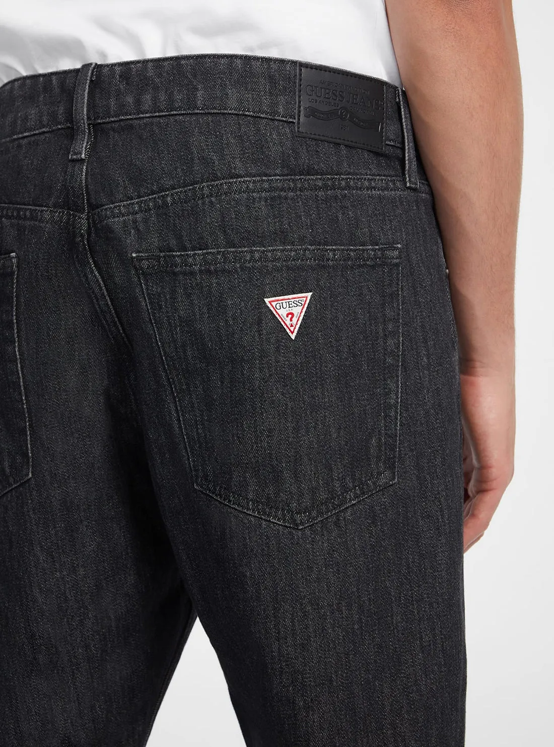 Guess Jeans G16 Straight Leg Jeans Guess