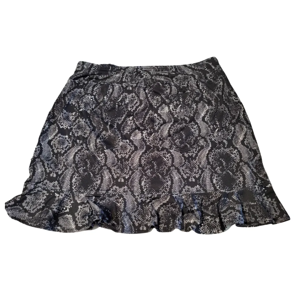 Jofit Black Snakeskin Print Mina Golf Skort Size M MSP$95
