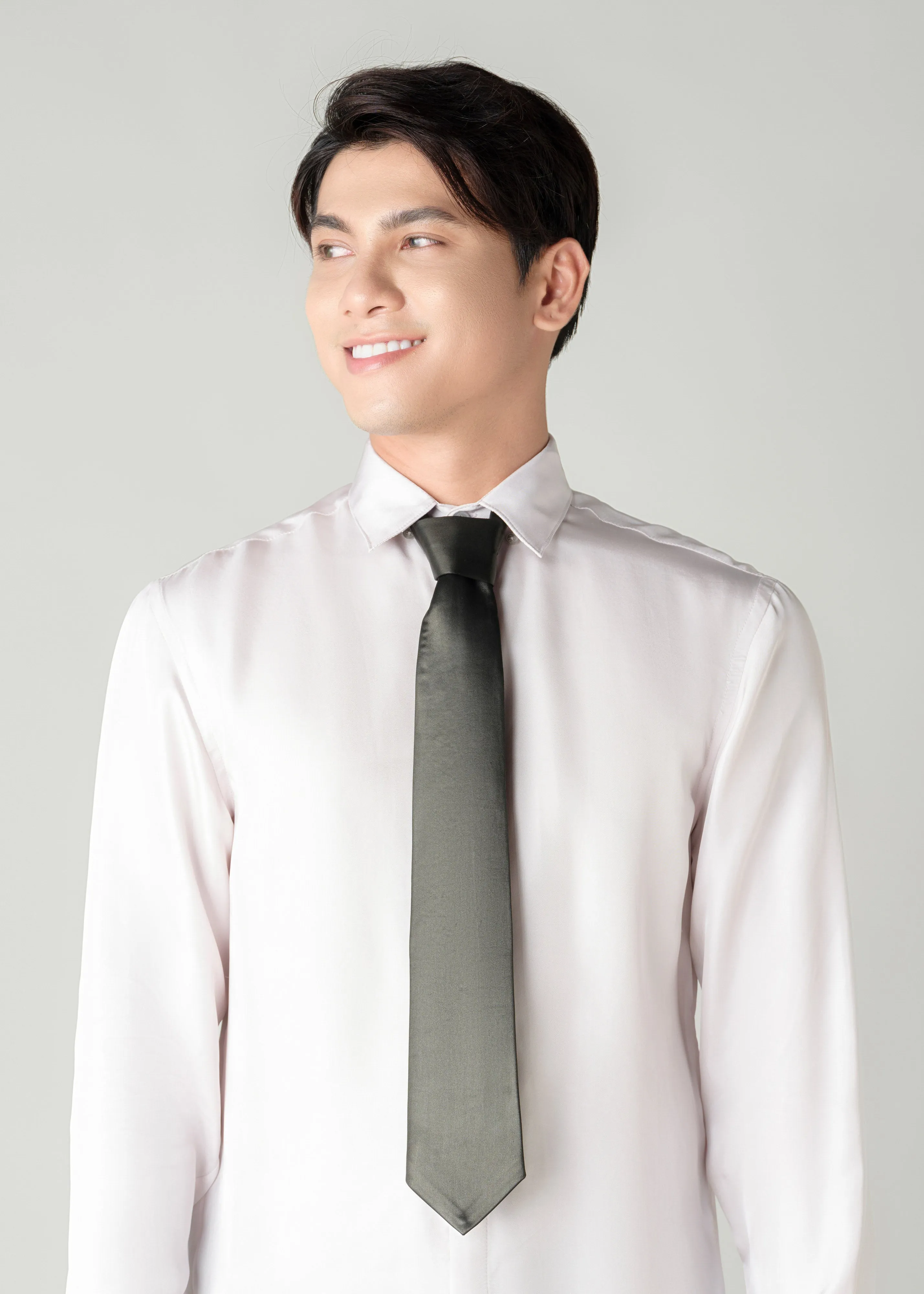 LACQUER CLASSIC TIE - LANH MY A Metiseko