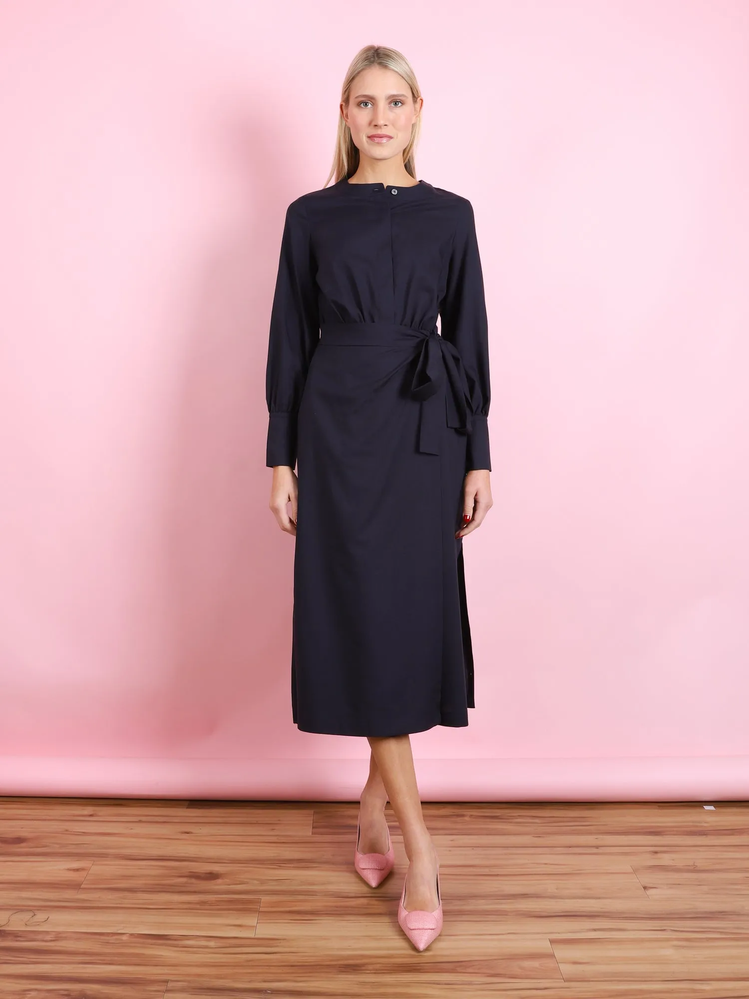 NAVY LONG SLEEVED DRESS WITH TIE
