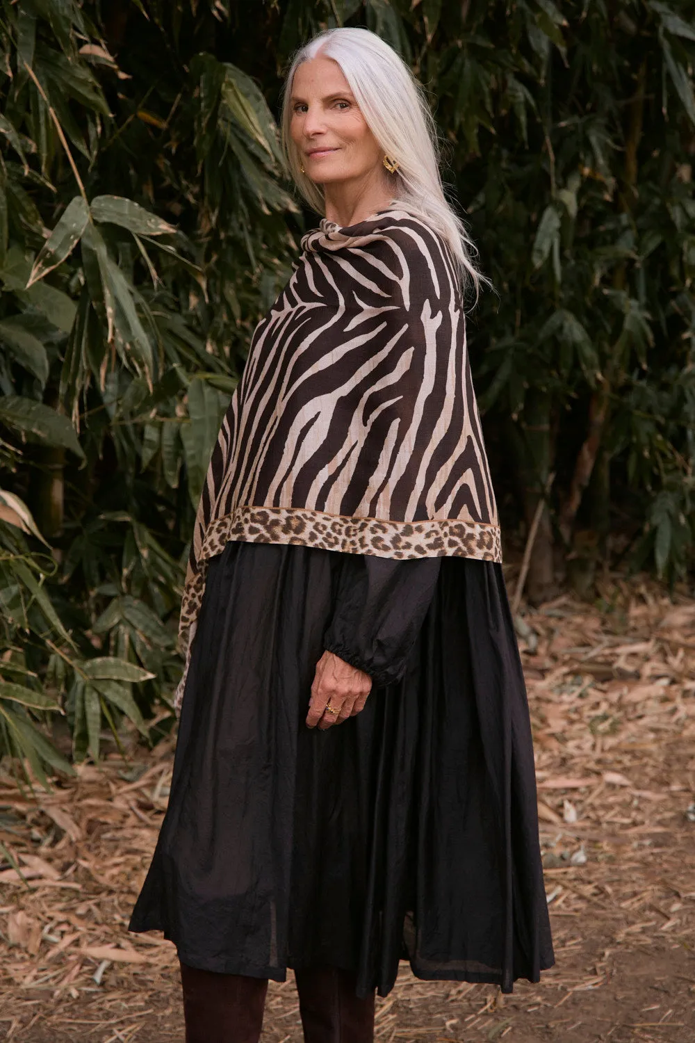 Noir Safari Scarf Adrift