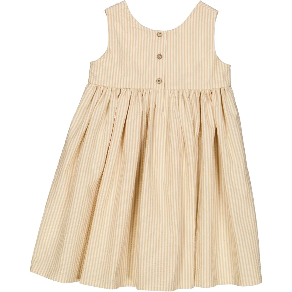 Pinafore Wrinkles Wheat