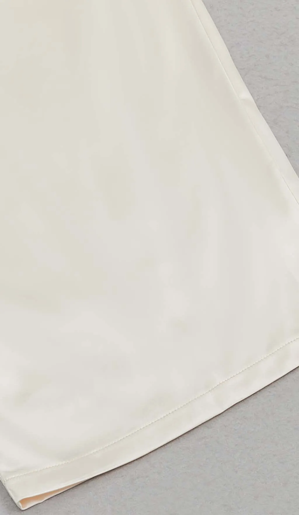 SILK COLD SHOULDER MIDI DRESS IN APRICOT Gloria Lanvin