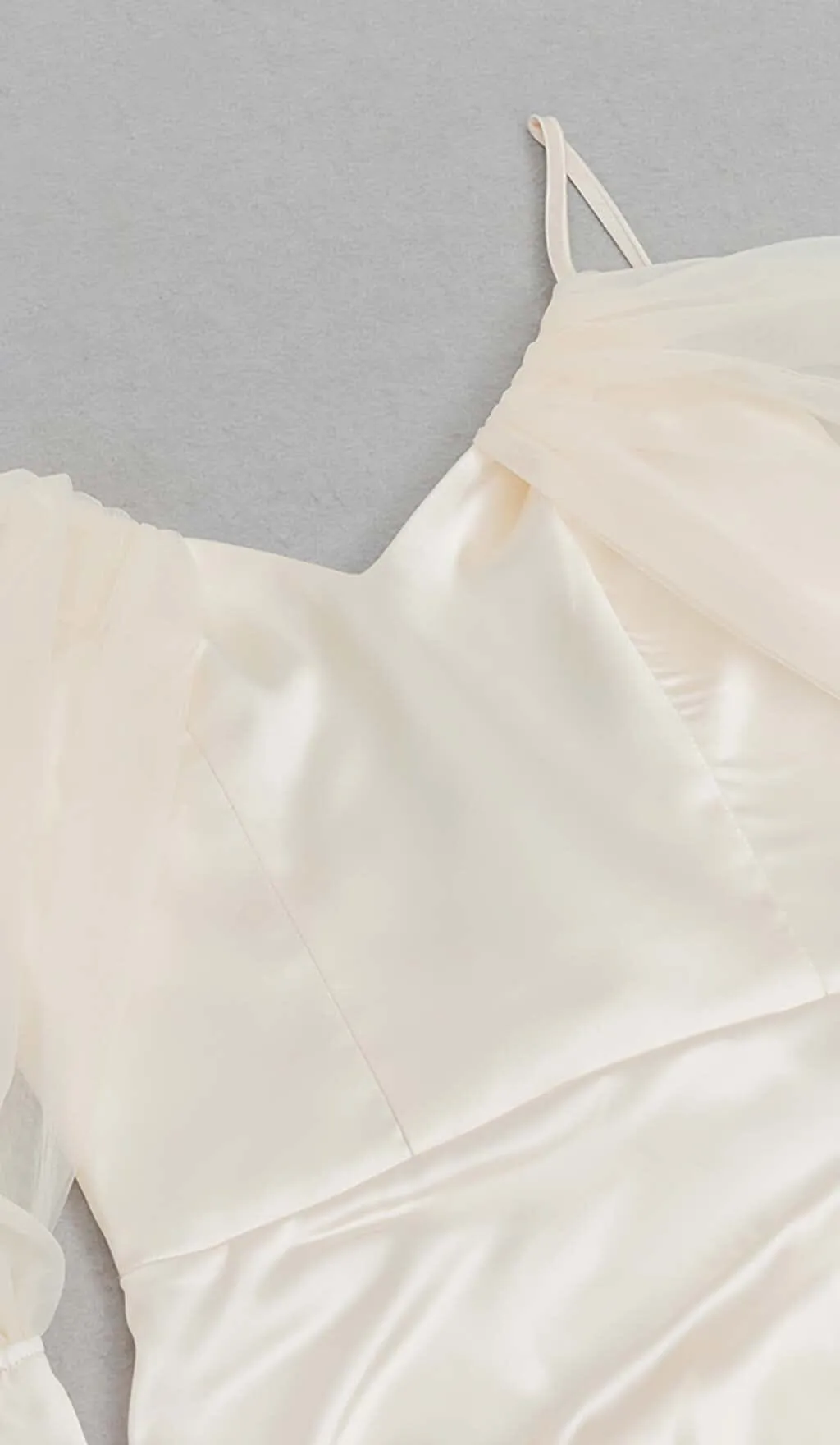 SILK COLD SHOULDER MIDI DRESS IN APRICOT Gloria Lanvin