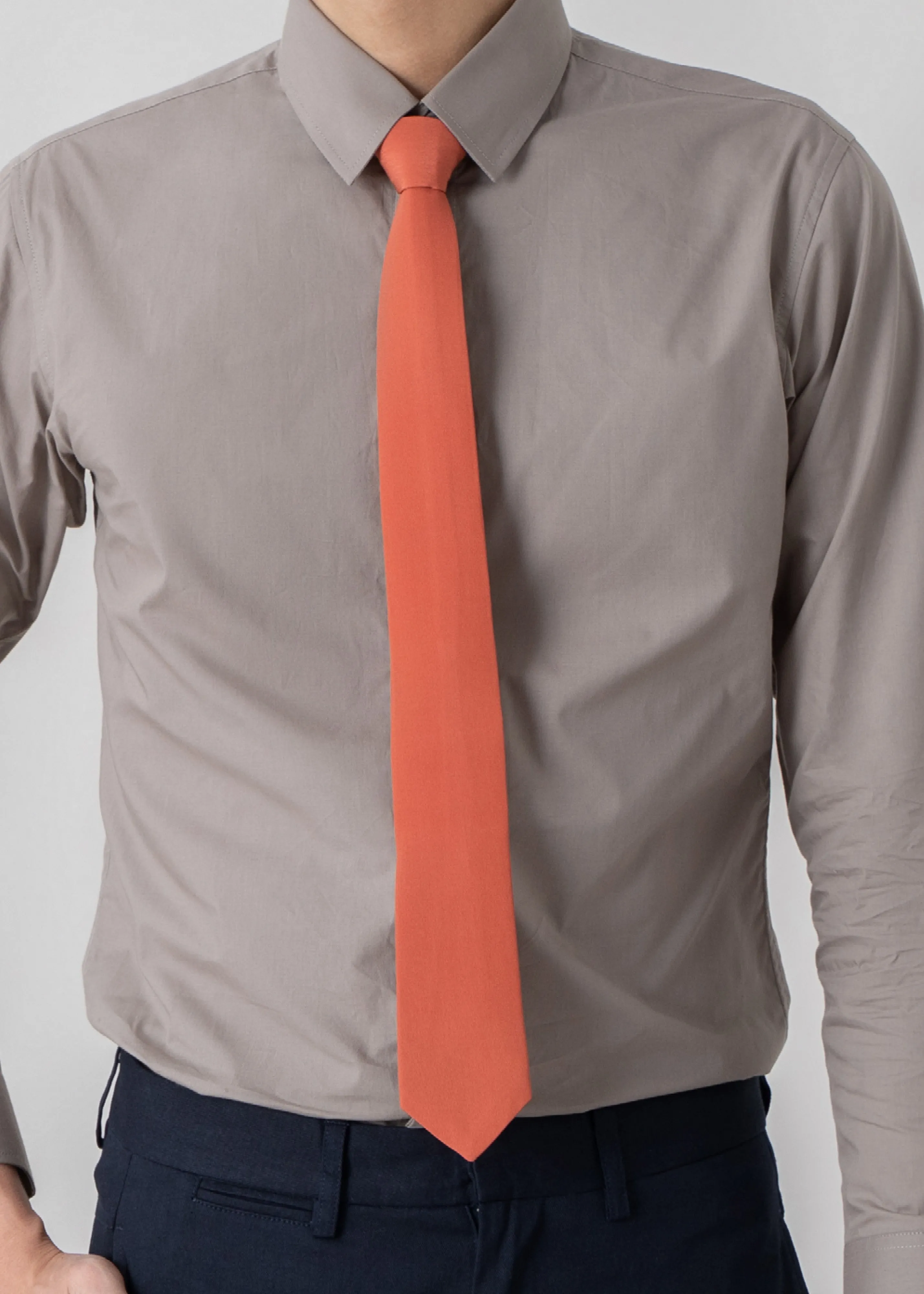 SLIM TIE - UMBER Metiseko